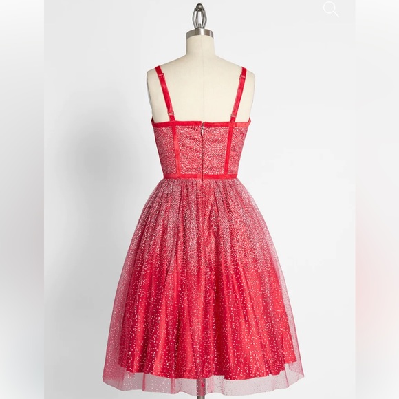 ModCloth x Collectif Haute Holiday Red Sparkle Party Swing Dress ♥️💃🏻🌹 - Picture 2 of 5